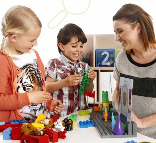 Учебно-методический комплект для раннего языкового развития детей от LEGO Education
